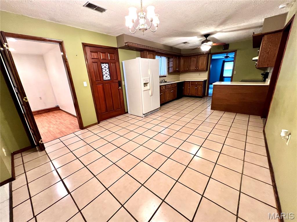 404 Oak Street Anna, IL 62906 - Photo 10 of 31