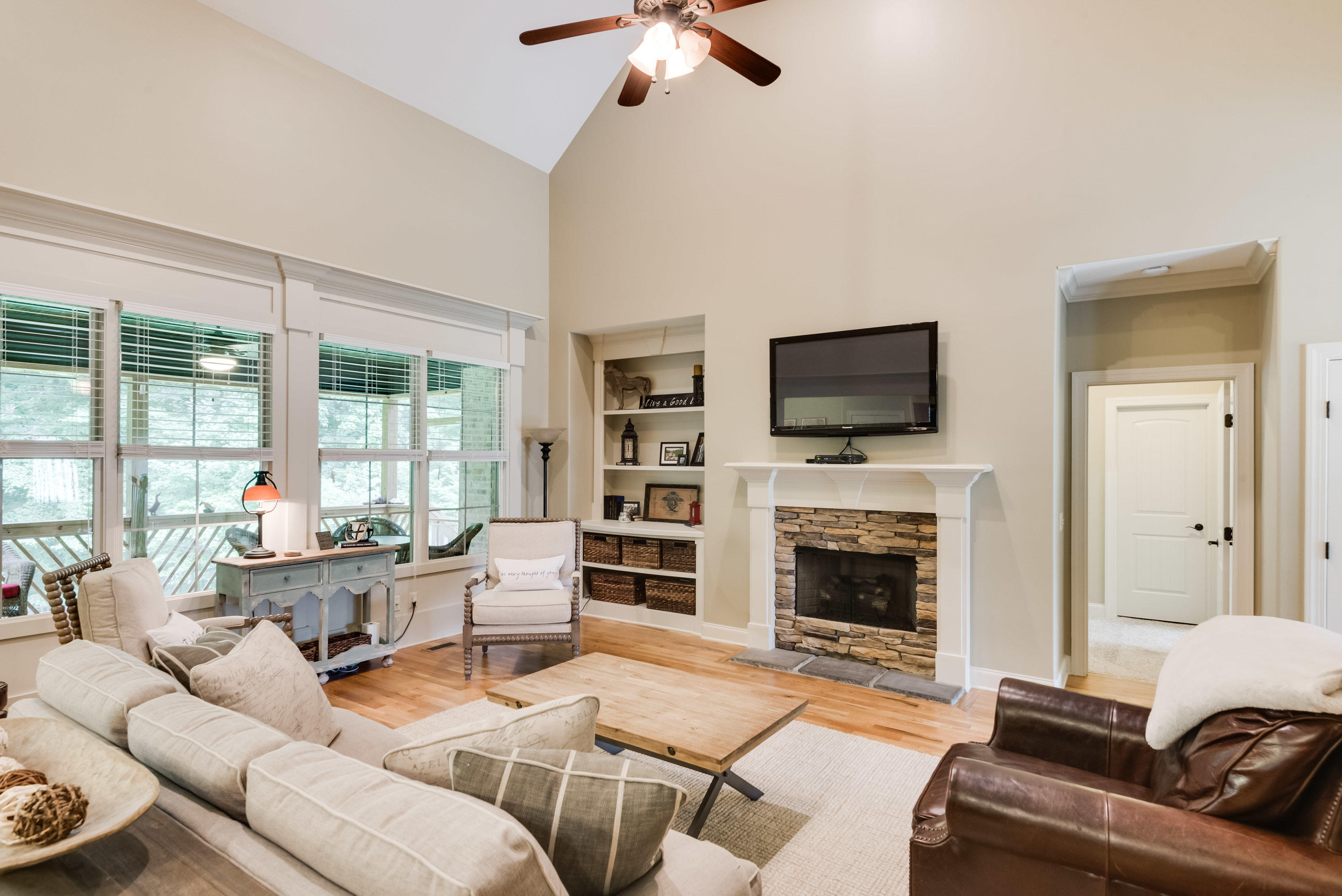 6303 Deep Canyon Road Hixson, TN 37343 - Photo 19 of 35 6303_Deep_Canyon_Dr_19