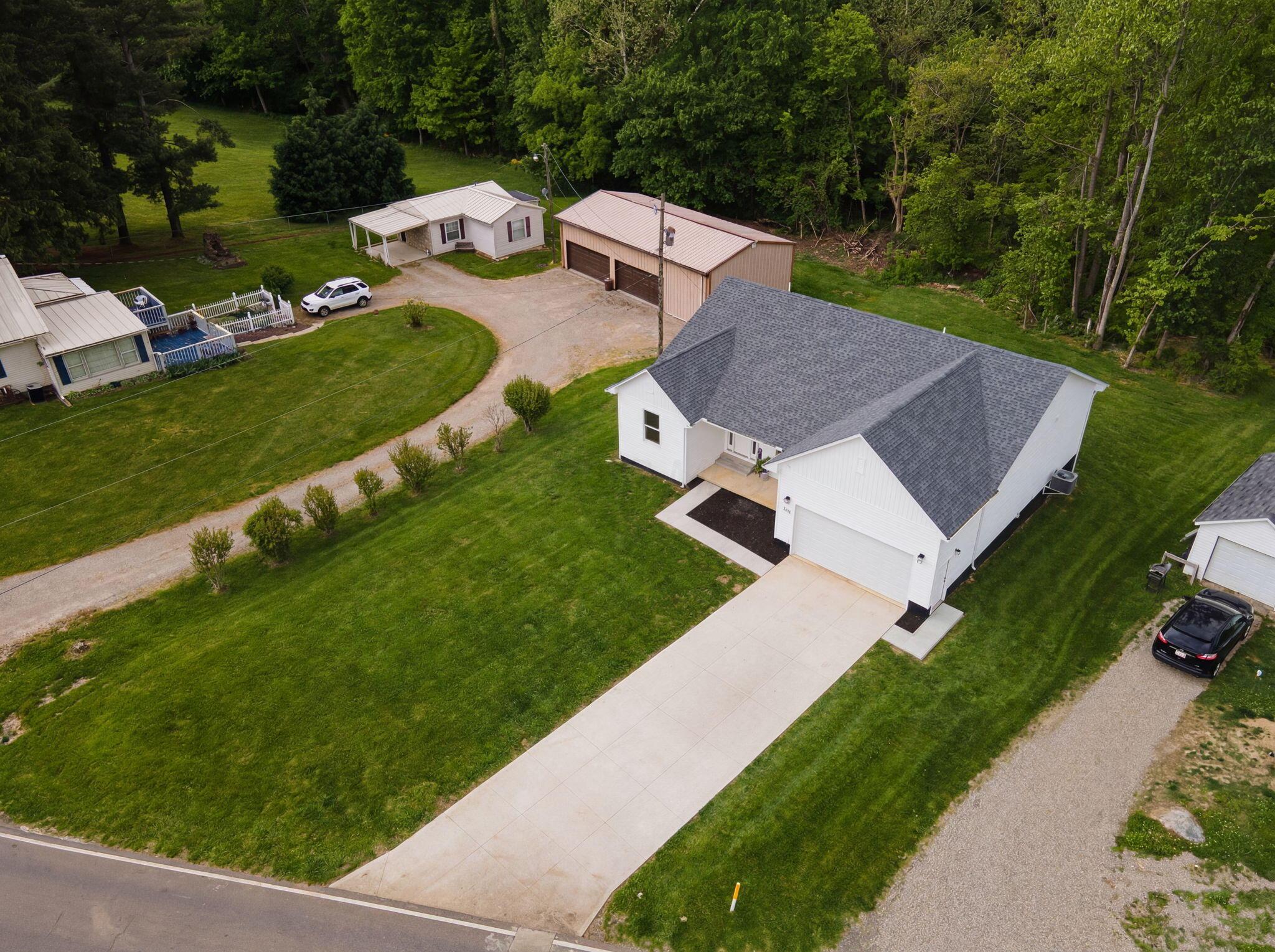 445 Linnville Road Southeast Heath, OH 43056 - Photo 8 of 93
