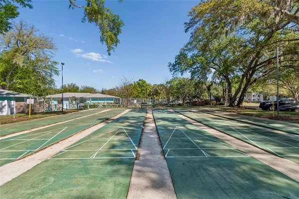 $1,500 | 3300 Fox Chase Circle, Unit 202, Palm Harbor, FL 34683