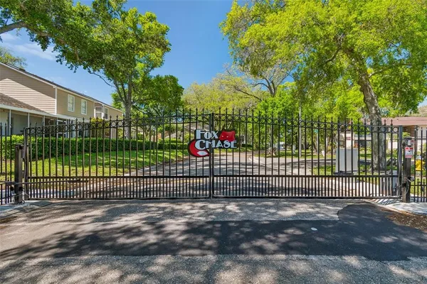 $1,500 | 3300 Fox Chase Circle, Unit 202, Palm Harbor, FL 34683