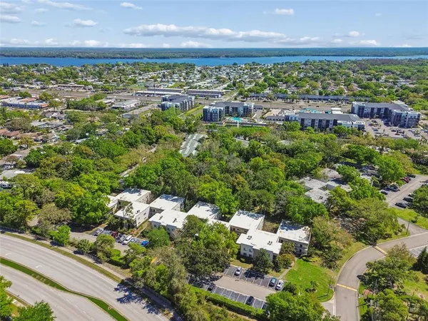 $1,500 | 3300 Fox Chase Circle, Unit 202, Palm Harbor, FL 34683