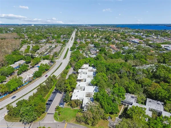 $1,500 | 3300 Fox Chase Circle, Unit 202, Palm Harbor, FL 34683