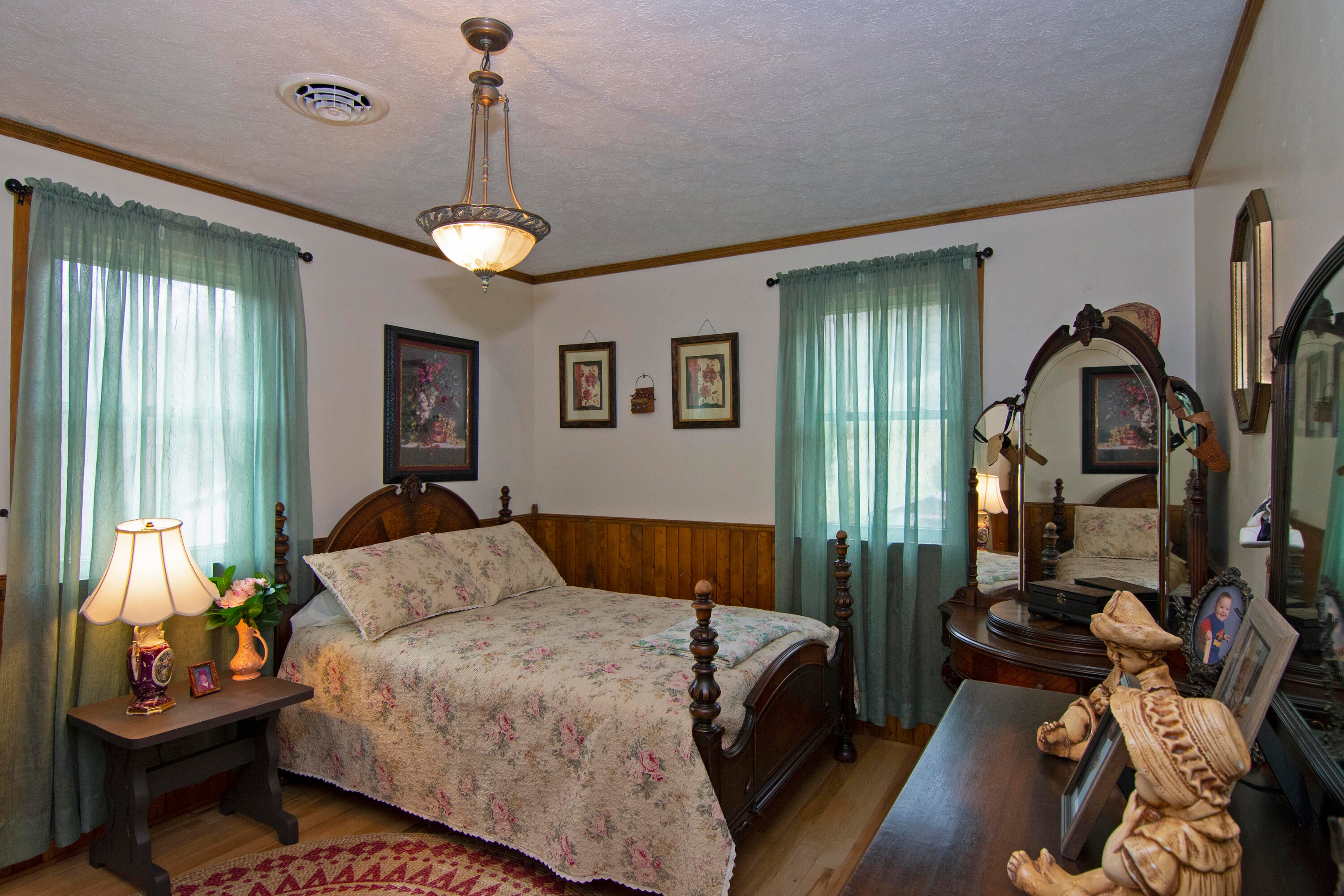 276 Lone Willow Mountain Road Sandstone, WV 25985 - Photo 29 of 67 Gallery Image 29