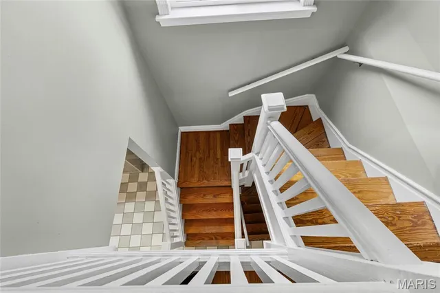 $495,000 | 1733 Del Norte Avenue, Richmond Heights, MO 63117