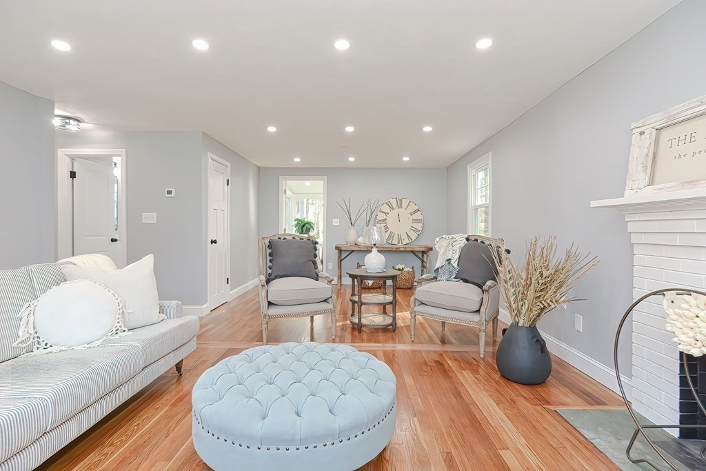 14 Steven Road Bellingham, MA 02019 - Photo 3 of 38 Gallery Image 3