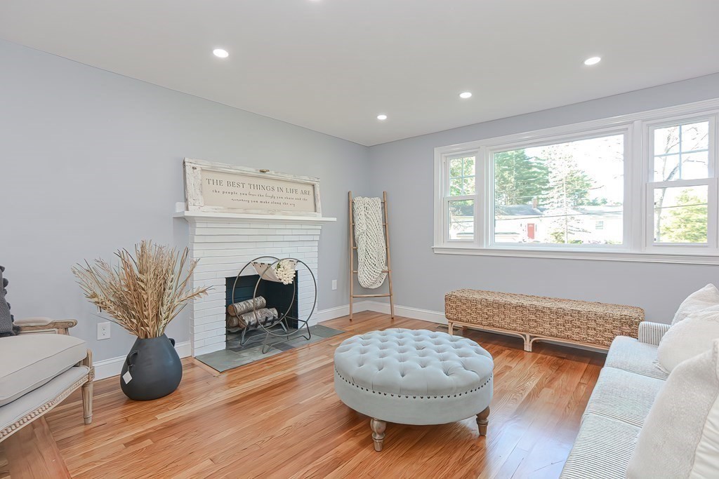 14 Steven Road Bellingham, MA 02019 - Photo 10 of 38 Gallery Image 10