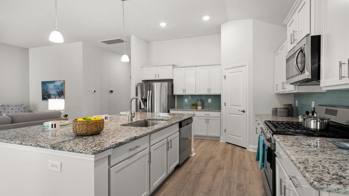 916 Hibernation Way Conway, SC 29526 - Photo 7 of 39