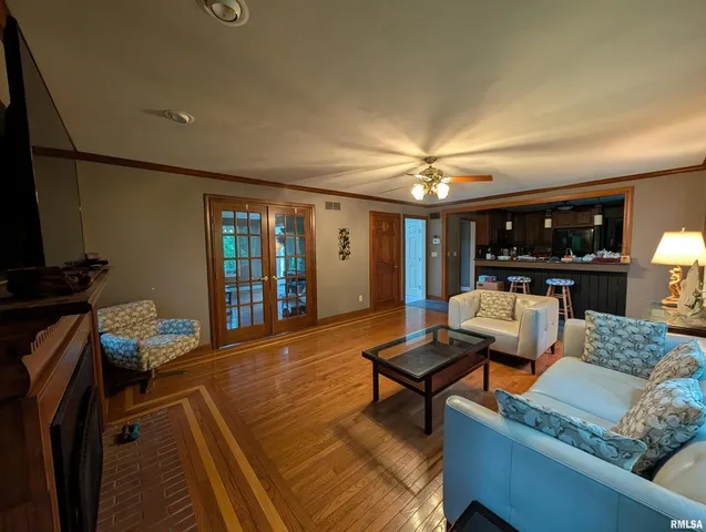 $494,000 | 1315 West Wexford Place, Peoria, IL 61615