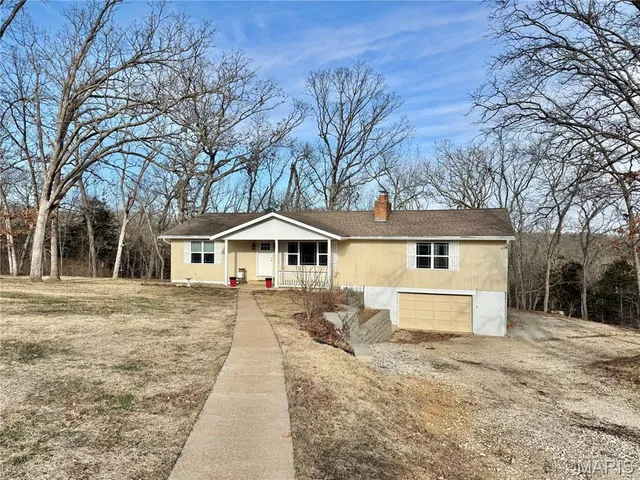 $395,000 | 5362 West Anding Drive, Catawissa, MO 63015