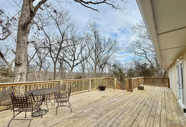 $389,000 | 5362 West Anding Drive, Catawissa, MO 63015