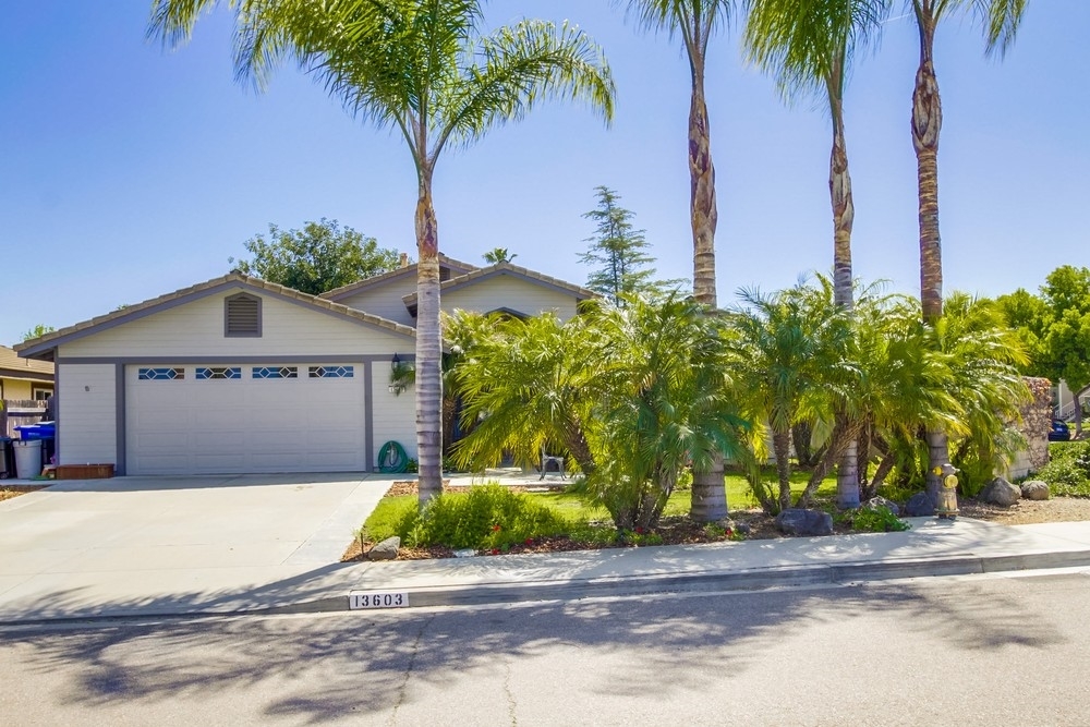 13603 Somerset Road Poway, CA 92064 - Photo 2 of 25