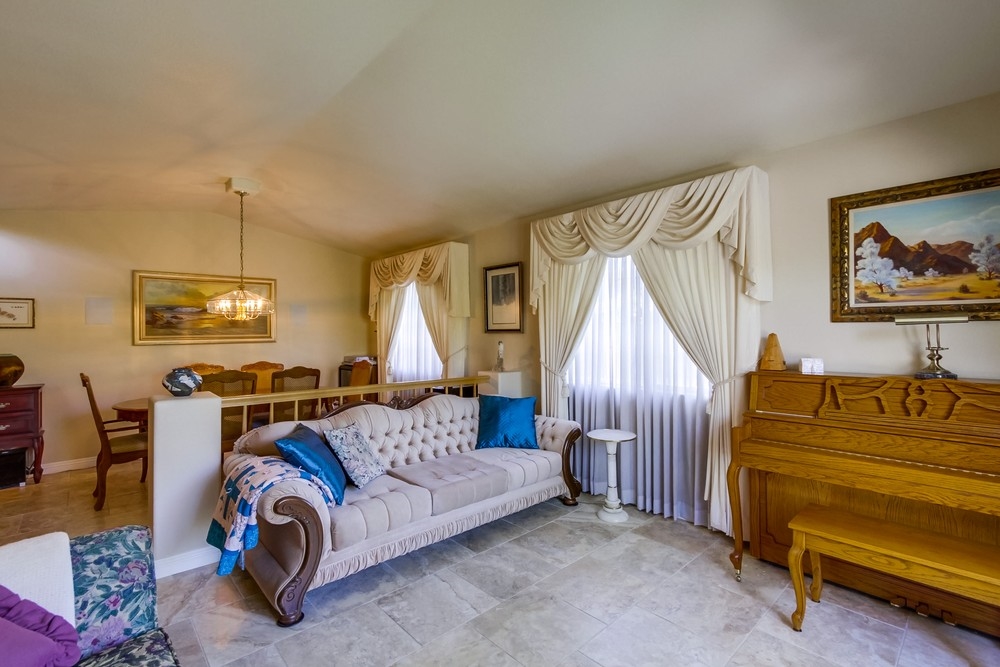 13603 Somerset Road Poway, CA 92064 - Photo 6 of 25