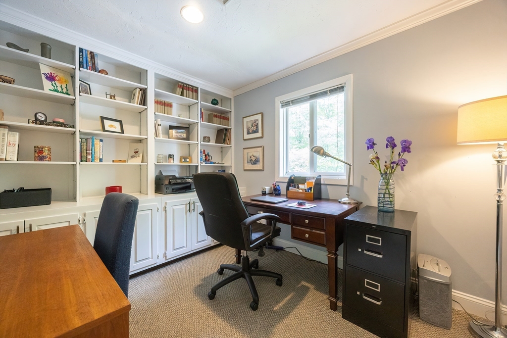 5 Deerfield Road Medway, MA 02053 - Photo 14 of 41 Gallery Image 14