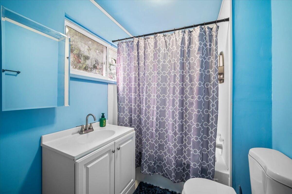 5599 Howard City Edmore Road Vestaburg, MI 48891 - Photo 33 of 47 30-INTERIOR 14