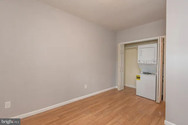 $600,000 | 2501 Carpenter Street, Philadelphia, PA 19146