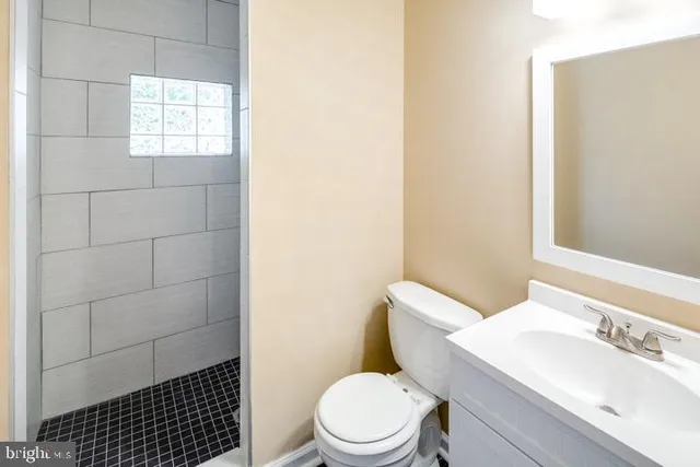 $600,000 | 2501 Carpenter Street, Philadelphia, PA 19146