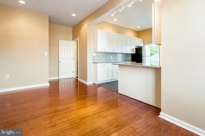 2501 Carpenter Street Philadelphia, PA 19146 - Photo 10 of 32