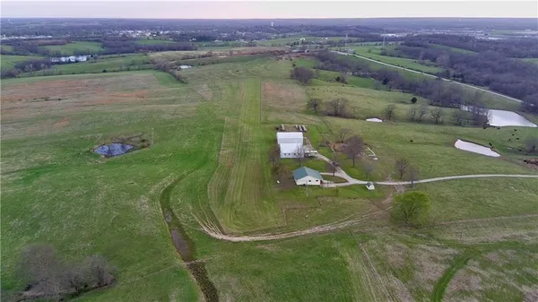 $1,399,000 | 7724 Cavalry Hill Road, Odessa, MO 64076