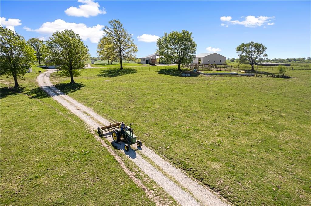 7724 Cavalry Hill Road Odessa, MO 64076 - Photo 6 of 61