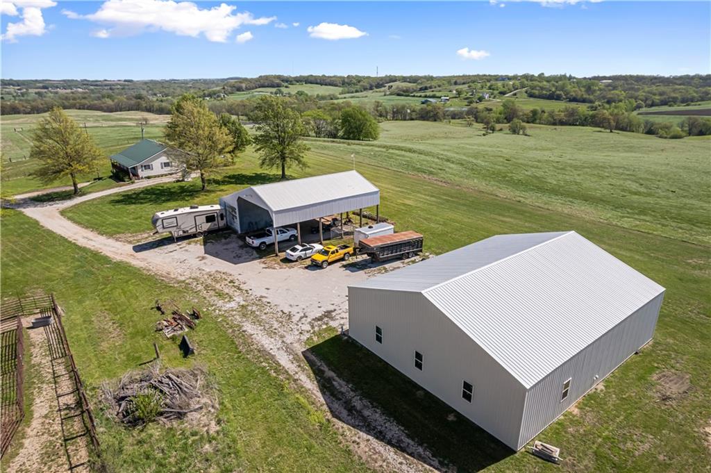 7724 Cavalry Hill Road Odessa, MO 64076 - Photo 8 of 61