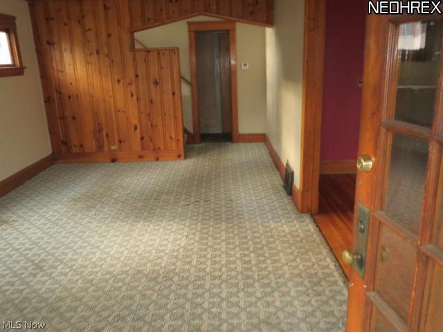2001 Spring Road Cleveland, OH 44109 - Photo 2 of 15