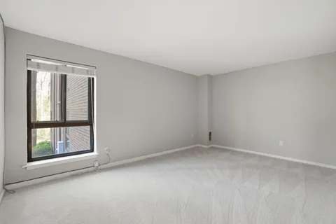 $325,000 | 11228 Chestnut Grove Square, Unit 132, Reston, VA 20190