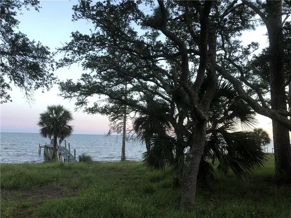 $525,000 | 3077 Highway 98 East, Carrabelle, FL 32322