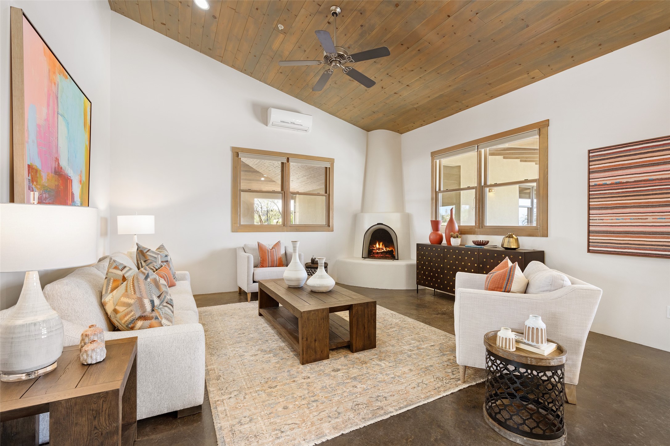 15 Rancho Mañana Santa Fe, NM 87506 - Photo 3 of 27 Main living room