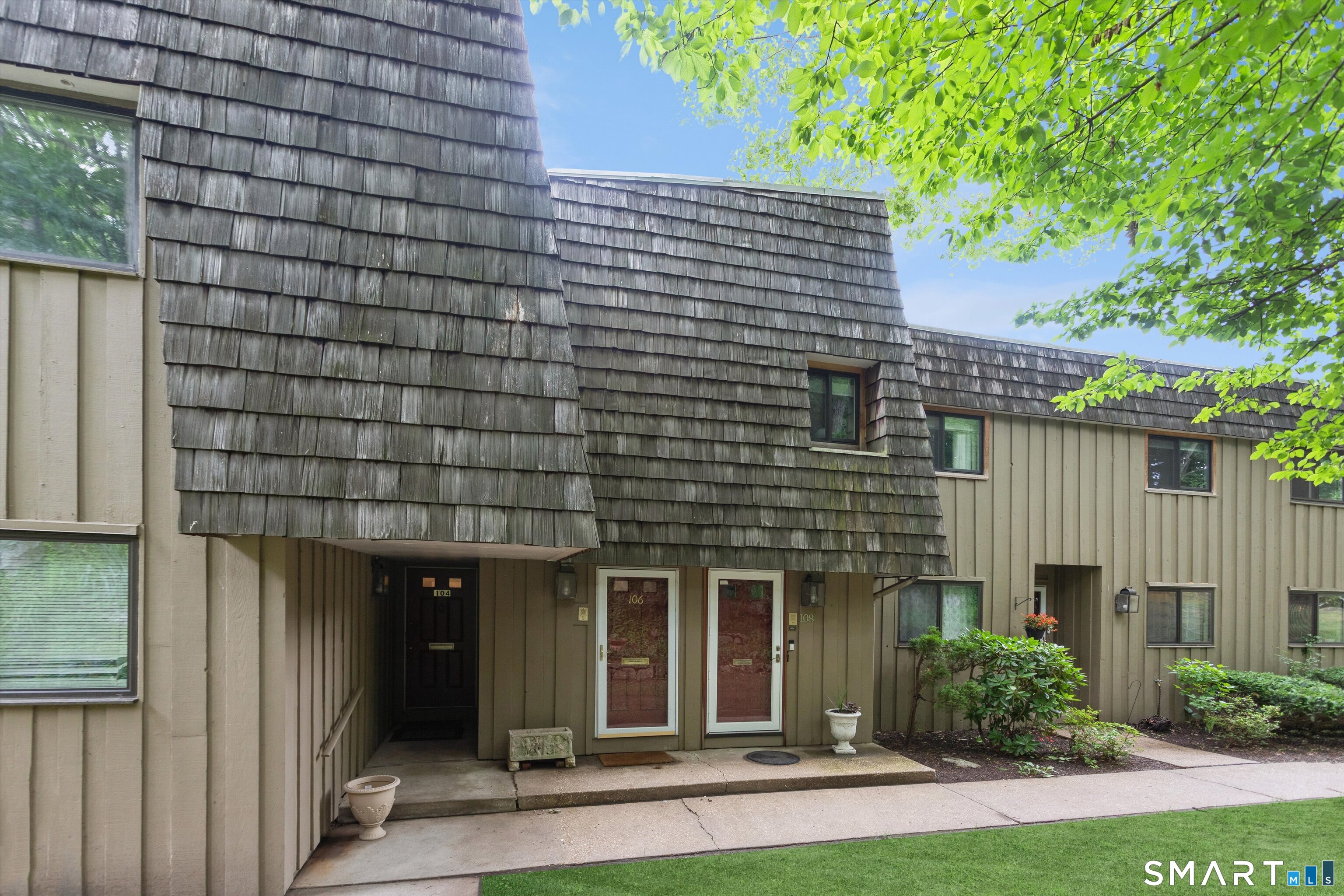 106 Gillies Lane, Unit 106 Norwalk, CT 06854 - Photo 30 of 36 Gallery Image 30