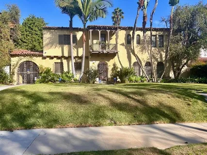 $3,495,000 | 322 North McCadden Place, Los Angeles, CA 90004