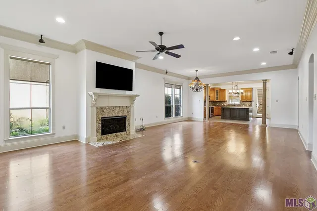 $399,900 | 5214 Quarter Lane, Baton Rouge, LA 70809