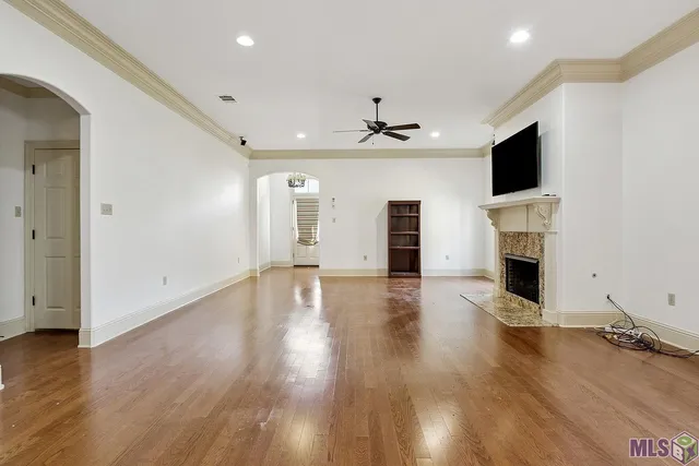 $399,900 | 5214 Quarter Lane, Baton Rouge, LA 70809