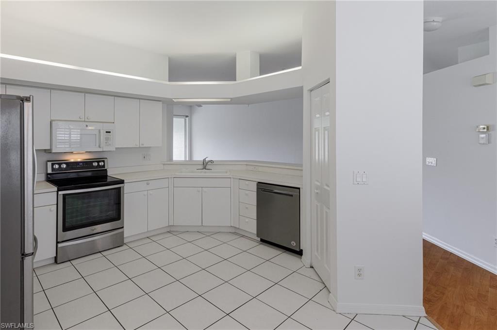 6923 Satinleaf Road North, Unit 203 Naples, FL 34109 - Photo 6 of 26 Gallery Image 6