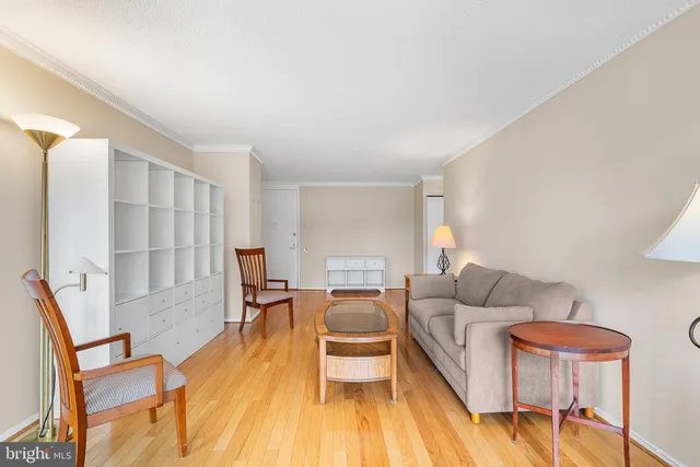 $450,000 | 1326 Spruce Street, Unit 1701, Philadelphia, PA 19107