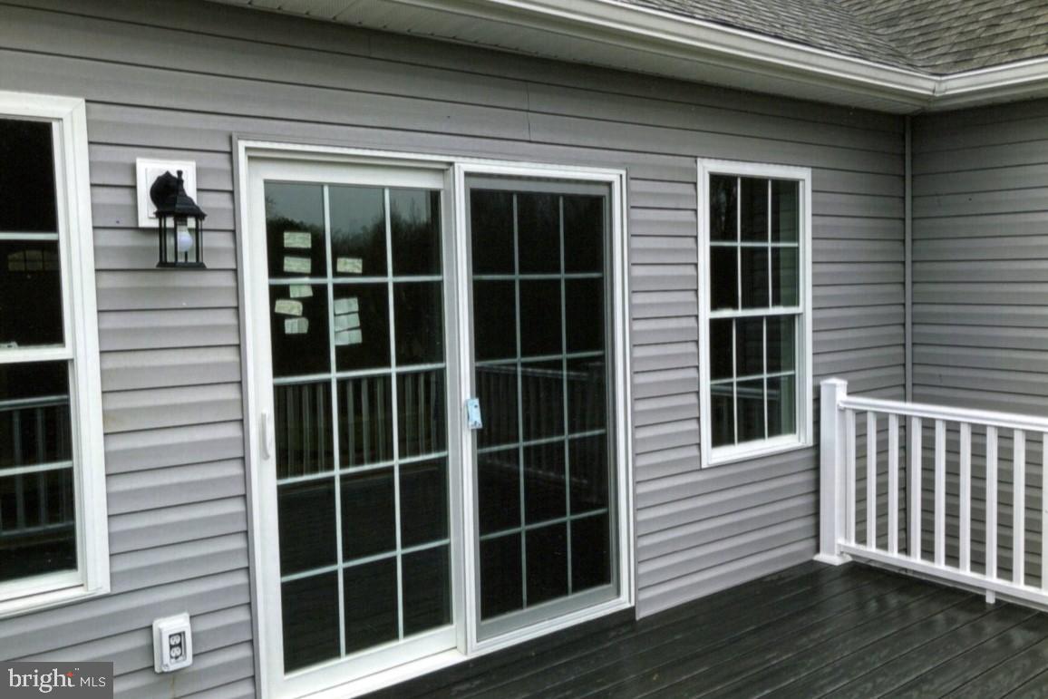 848 Little Egypt Road Elkton, MD 21921 - Photo 7 of 27 Composite Deck