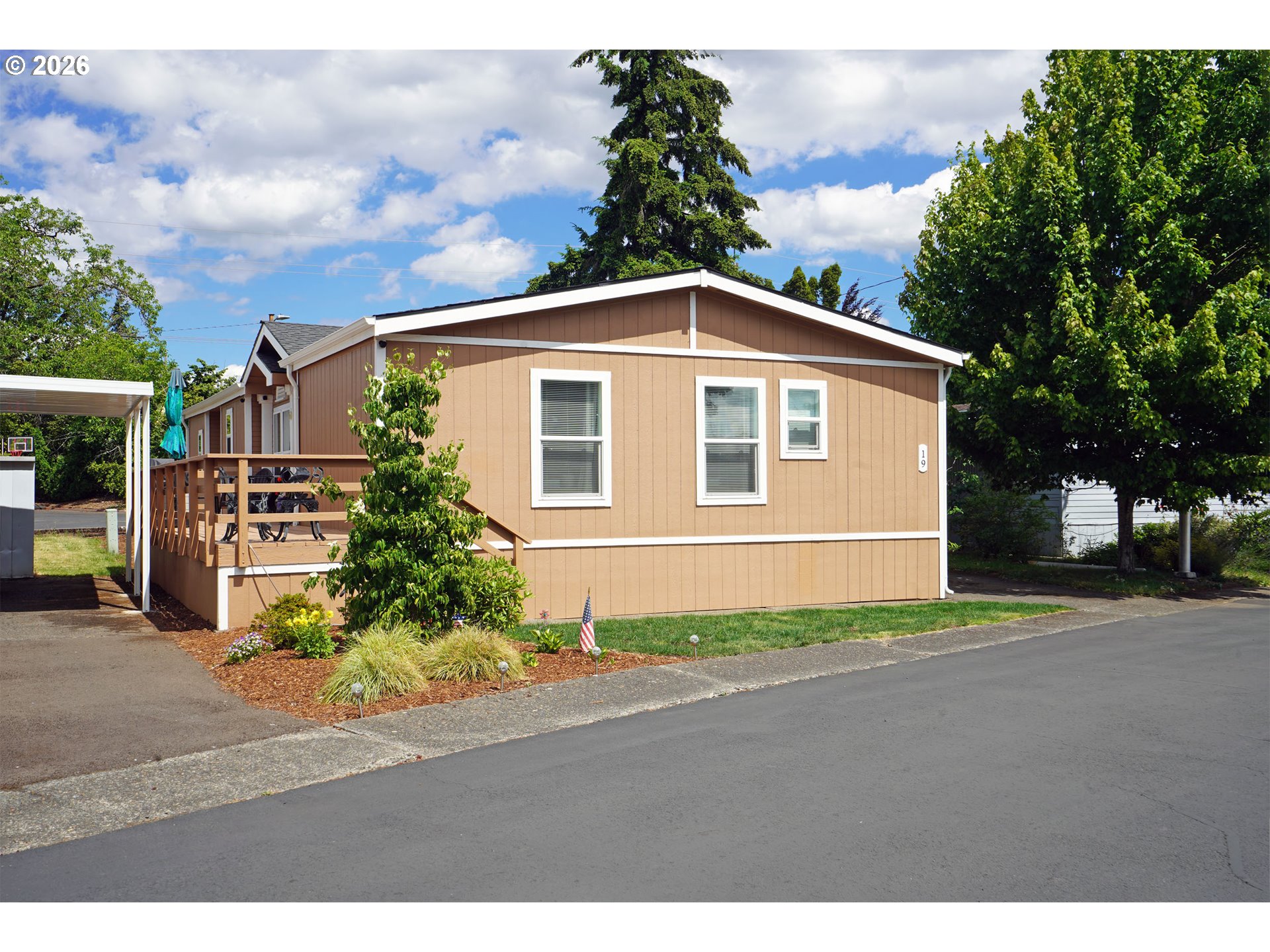 18780 South Central Point Road, Unit 19 Oregon City, OR 97045 - Photo 1 of 23