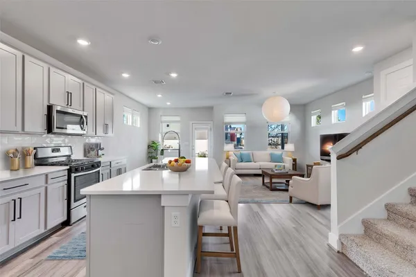 $2,400 | 7408 Acela Trail, Unit 217, Austin, TX 78744