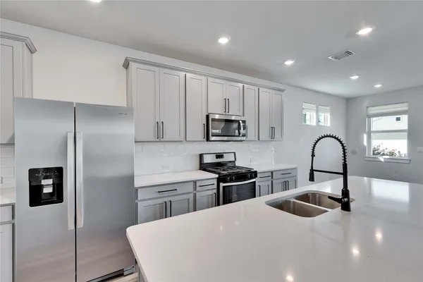$2,400 | 7408 Acela Trail, Unit 217, Austin, TX 78744