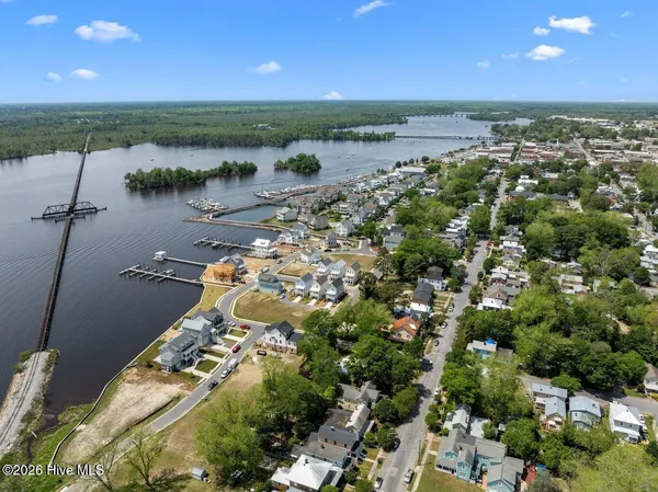 $675,000 | 103 Wiley Street, Washington, NC 27889