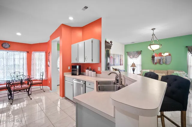 $299,500 | 50 Padgett Drive, Bluffton, SC 29909