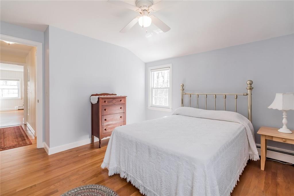 52 Woodfield Road Portland, ME 04102 - Photo 24 of 35 Third corner BR.