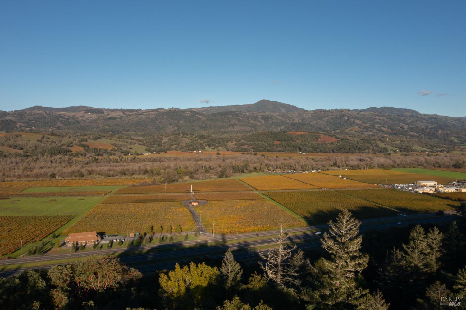 22855 Chianti Road Geyserville, CA 95411 - Photo 22 of 76