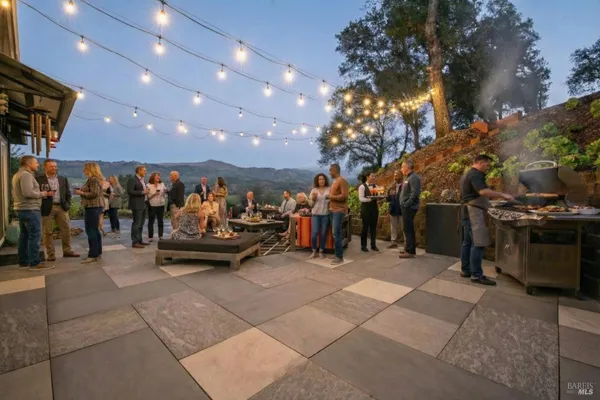 $1,995,000 | 22855 Chianti Road, Geyserville, CA 95411