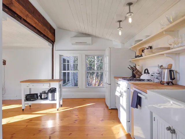 $595,000 | 1577 Highway 129, South Bristol, ME 04568