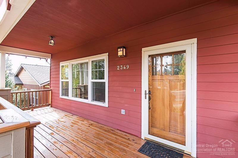 2349 Northwest Awbrey Road Bend, OR 97703 - Photo 6 of 26 Front porch