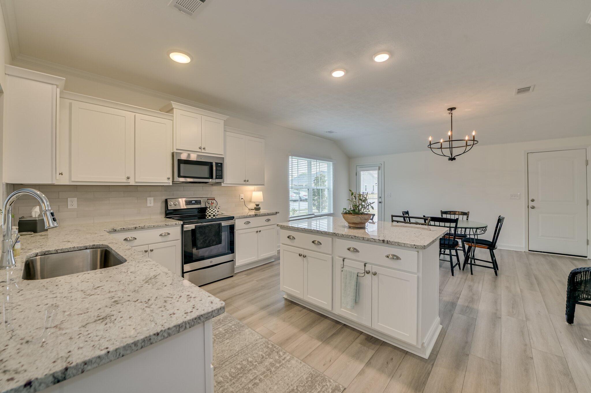 727 Padfield Run Aiken, SC 29803 - Photo 8 of 23 111