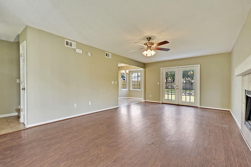 128 Traders Station Road Summerville, SC 29486 - Photo 8 of 30 DSC_0376_DSC_0382-copy