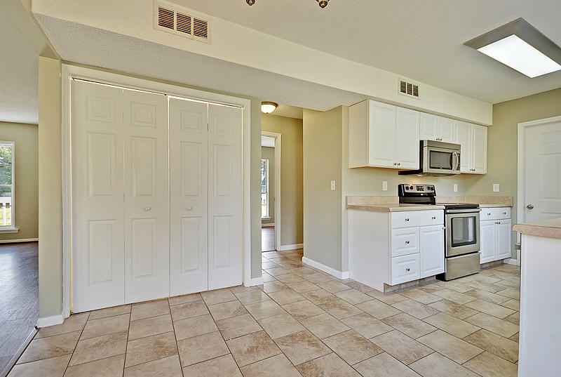 128 Traders Station Road Summerville, SC 29486 - Photo 10 of 30 DSC_0391_DSC_0398-copy
