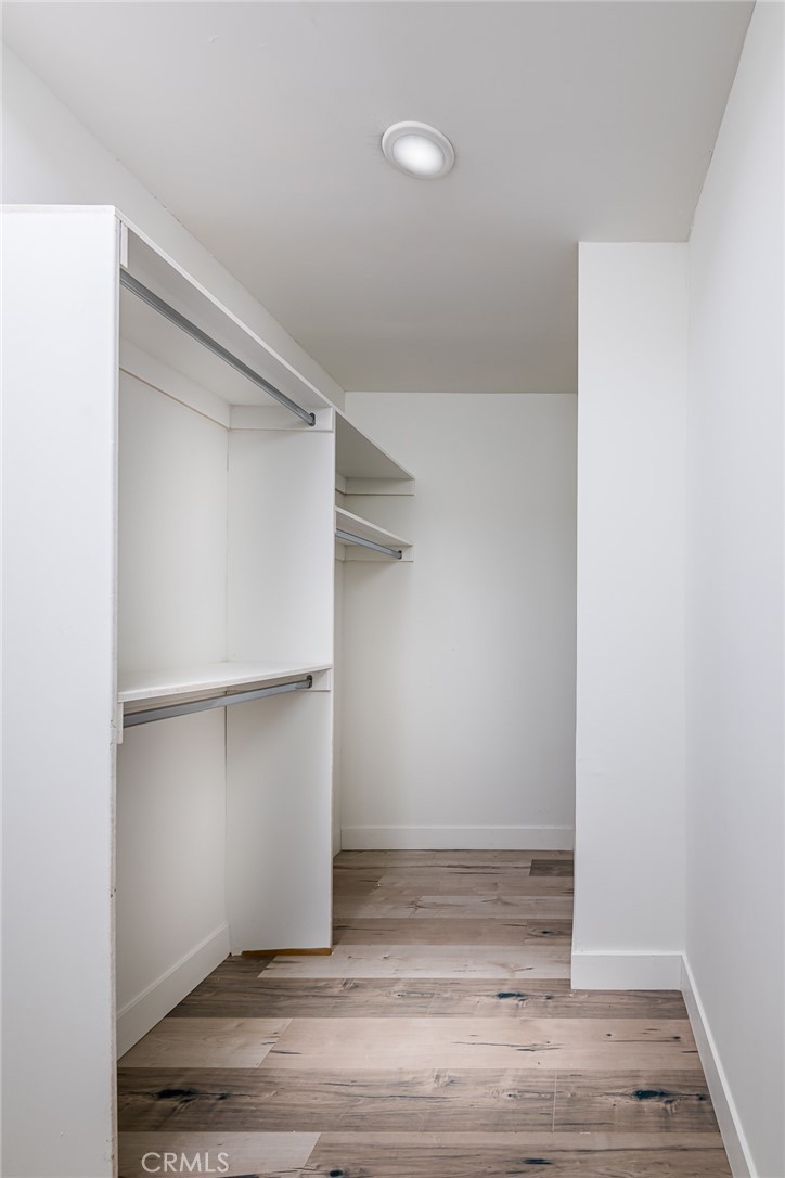 262 North Los Robles Avenue Pasadena, CA 91101 - Photo 44 of 45 a view of an empty room